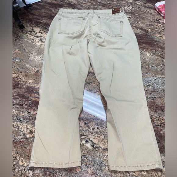 Supplies by Union Bay Size 16 Tan Mila Crop Pants with Decorative Metal Accents - Picture 11 of 13